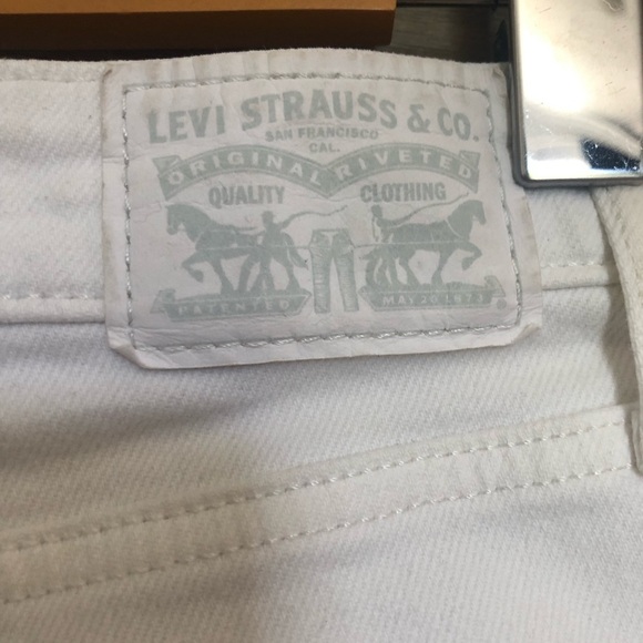 Levi’s White High Rise Skinny Jeans Size 29 - Picture 5 of 9